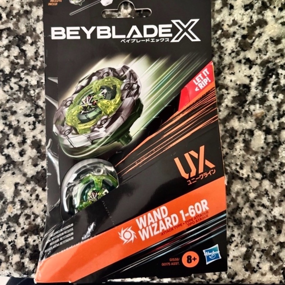 Beyblade X Wand Wizard 1-60R Spinner - Green